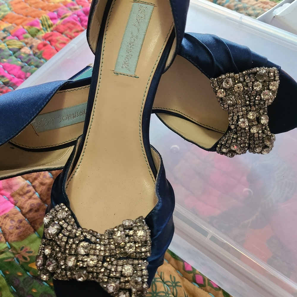Betsey Johnson something blue heels